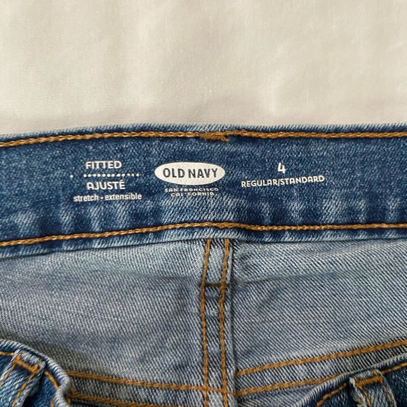 Old Navy Knee length shorts - Picture 2 of 2